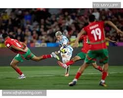 揭秘全球最古老的博彩游戏：从古代骰子到现代轮盘。（探秘博彩起源：从古代骰子演变至现代轮盘）